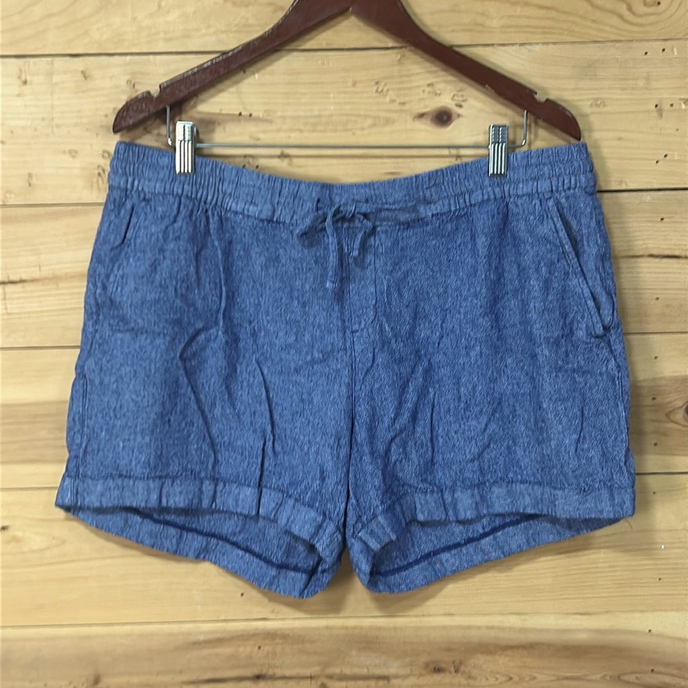 Good Condition Old Navy linen blend denimlook blue summer spring shorts XL